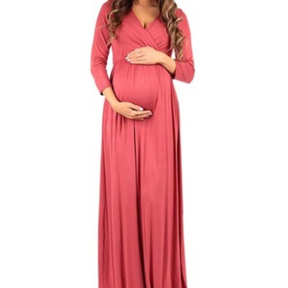 Mother Bee Maternity Dresses & Skirts - NWT Maternity Maxi Dress - Size S